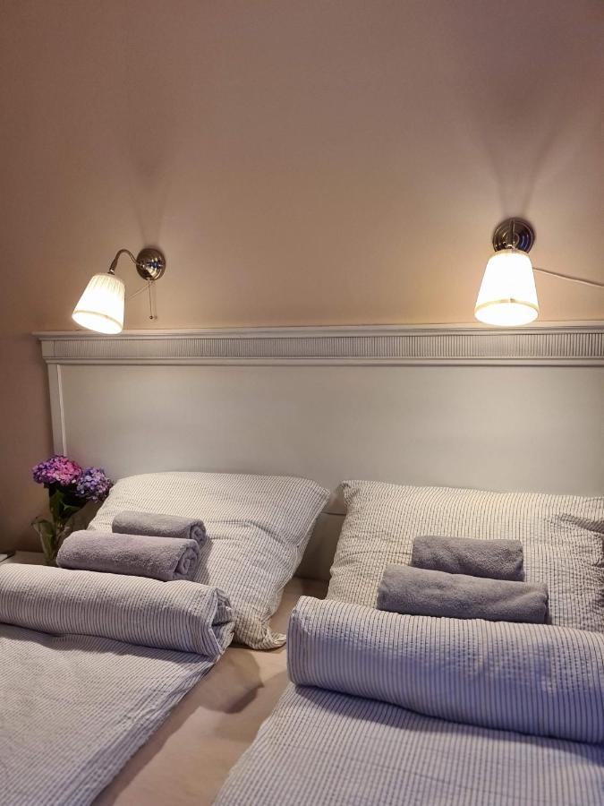 Bed and Breakfast Palantir Panzio Miskolc Esterno foto